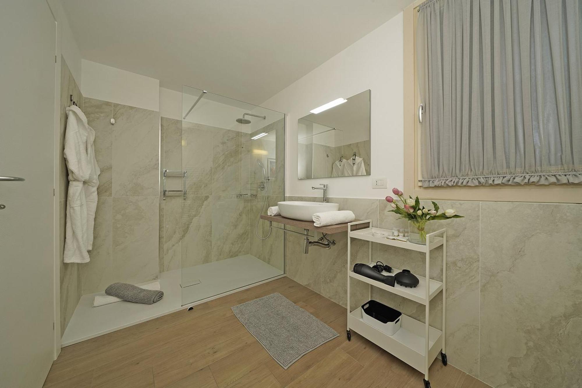 Alma Garda Home Sirmione Extérieur photo